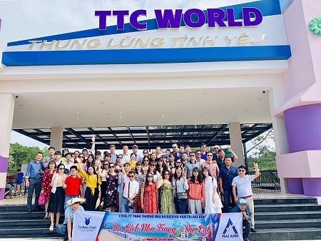 Đổi Hoa Dã Quỳ - Đồi Cỏ Hồng - Cao Nguyên Lâm Viên