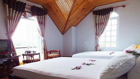 Khách Sạn 2 Sao Reveto Villa Đà Lạt