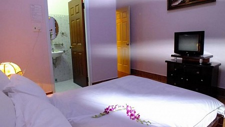 Khách Sạn 2 Sao Reveto Villa Đà Lạt