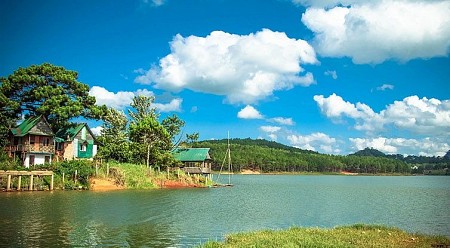 Thiền Viện Trúc Lâm - Dinh Bảo Đại - Thác Datanla - Nhà Thờ Chánh Tòa - Thung Lũng Tình Yêu - Chùa Vạn Hạnh
