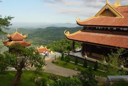 Thiền Viện Trúc Lâm - Dinh Bảo Đại - Thác Datanla - Nhà Thờ Chánh Tòa - Thung Lũng Tình Yêu - Chùa Vạn Hạnh