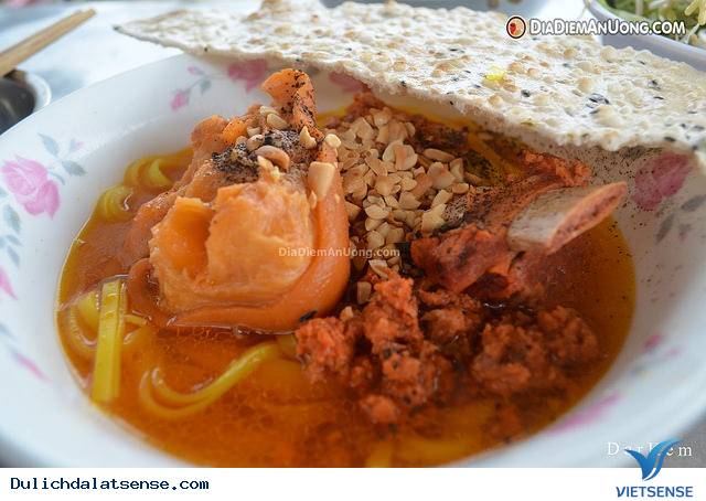 Bún Bò Áp Ánh Sáng Đà Lạt – Khẩu Vị Miền Trung Trên Đất Đà Lạt - Ảnh 5 Bún Bò Áp Ánh Sáng Đà Lạt – Khẩu Vị Miền Trung Trên Đất Đà Lạt - Ảnh 5