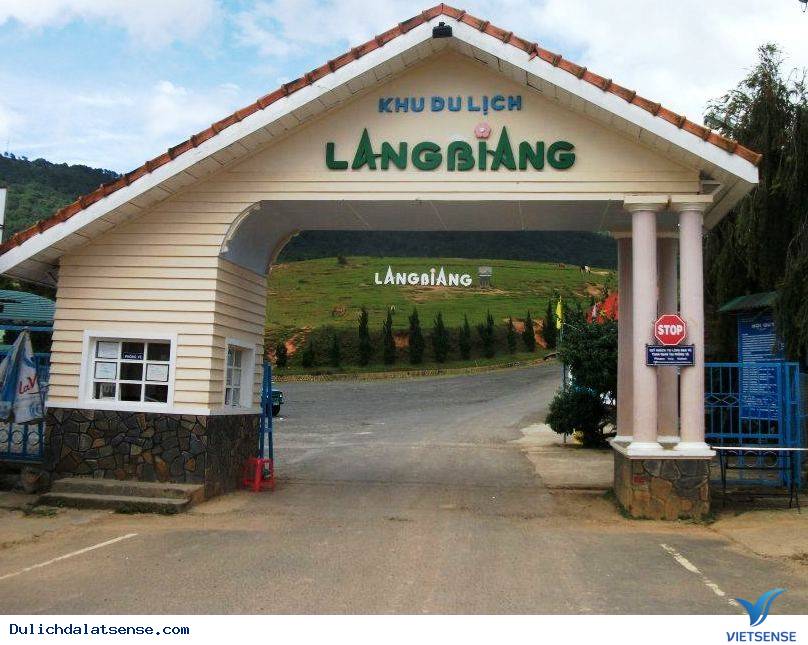 Đỉnh Lang Biang – Ngắm Nhìn Toàn Cảnh Đà Lạt Huyền Ảo Từ Trên Cao - Ảnh 1 Đỉnh Lang Biang – Ngắm Nhìn Toàn Cảnh Đà Lạt Huyền Ảo Từ Trên Cao - Ảnh 1