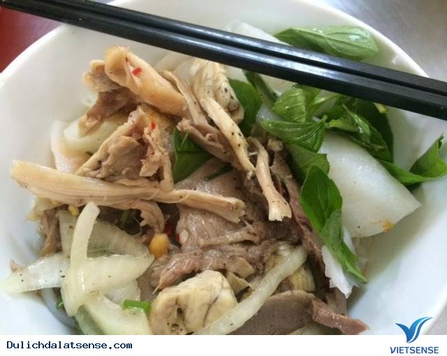 Bánh ướt lòng gà Bánh ướt lòng gà