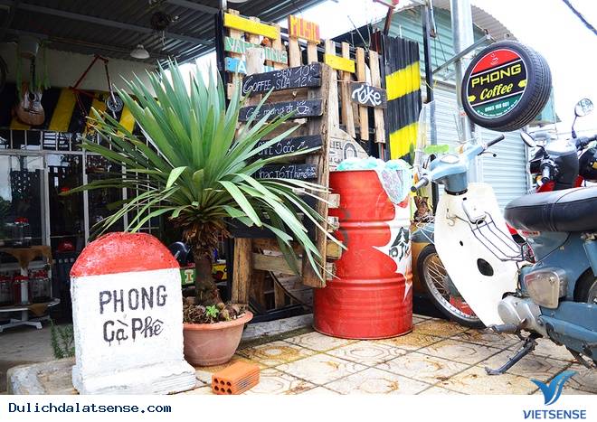Phong Coffee - Quán Cafe Bụi Bặm Ưa Thích Của Dân Phượt Đà Lạt - Ảnh 1 Phong Coffee - Quán Cafe Bụi Bặm Ưa Thích Của Dân Phượt Đà Lạt - Ảnh 1