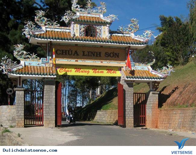 Tham quan Chùa Linh Sơn Đà Lạt - Ảnh 2 Tham quan Chùa Linh Sơn Đà Lạt - Ảnh 2
